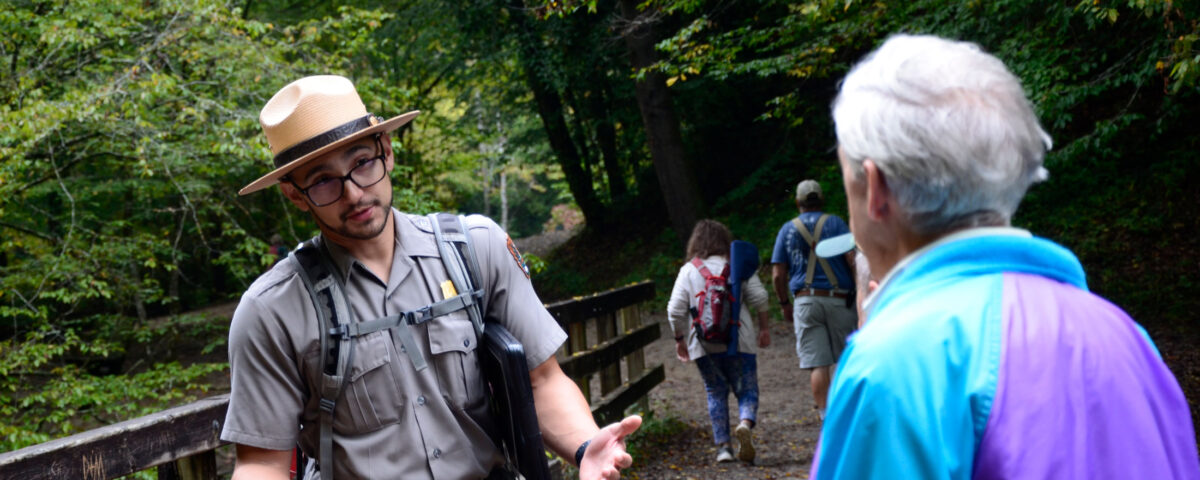 Do you provide educational talks or ranger‑guided walks?
