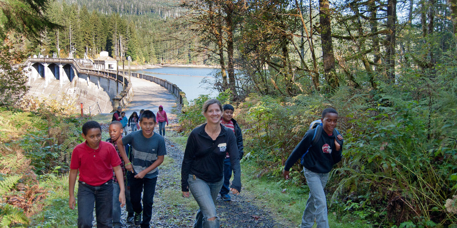 Are Educational Materials Included in School Trips?