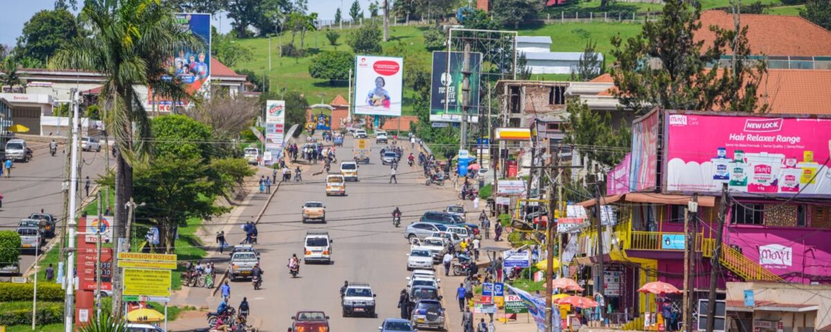 Are City Tours Available in Fort Portal?