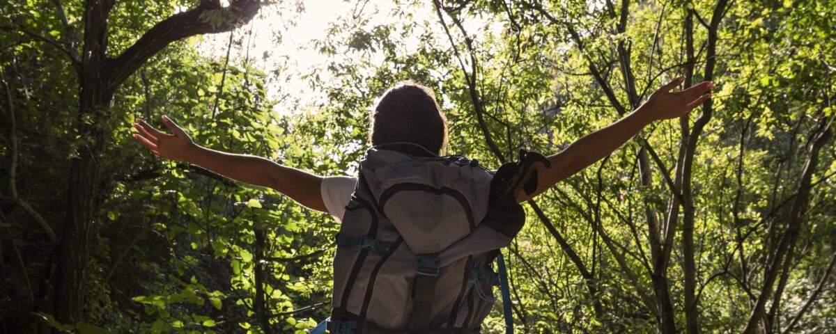 Can Solo Travelers Join Walking Safaris in Uganda?