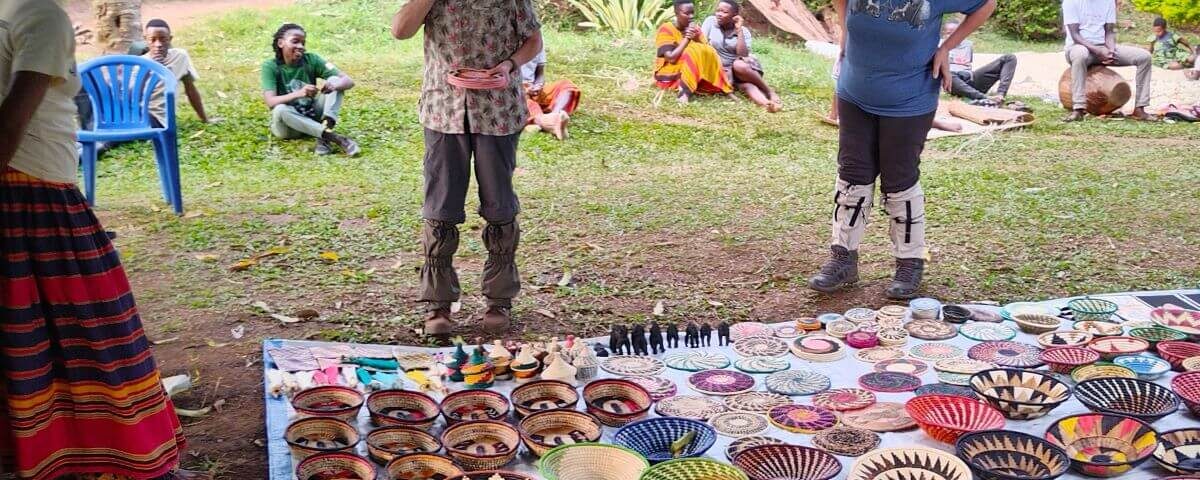 Can I Buy Local Handicrafts