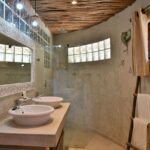 Do Lodges Have Private Bathrooms?