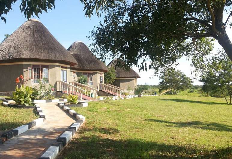 Parkside Safari Lodge