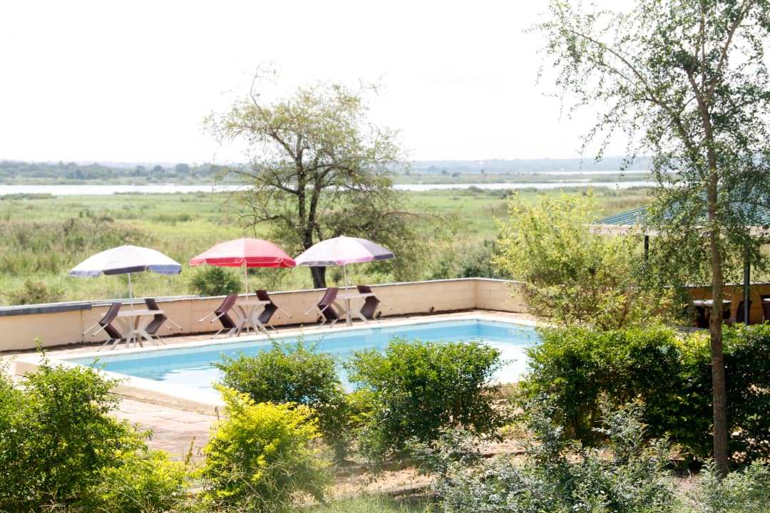 Bar Lyec safari lodge